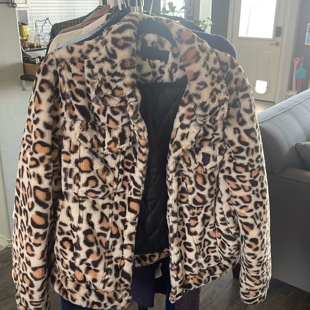 NWOT leopard fur trucker jacket